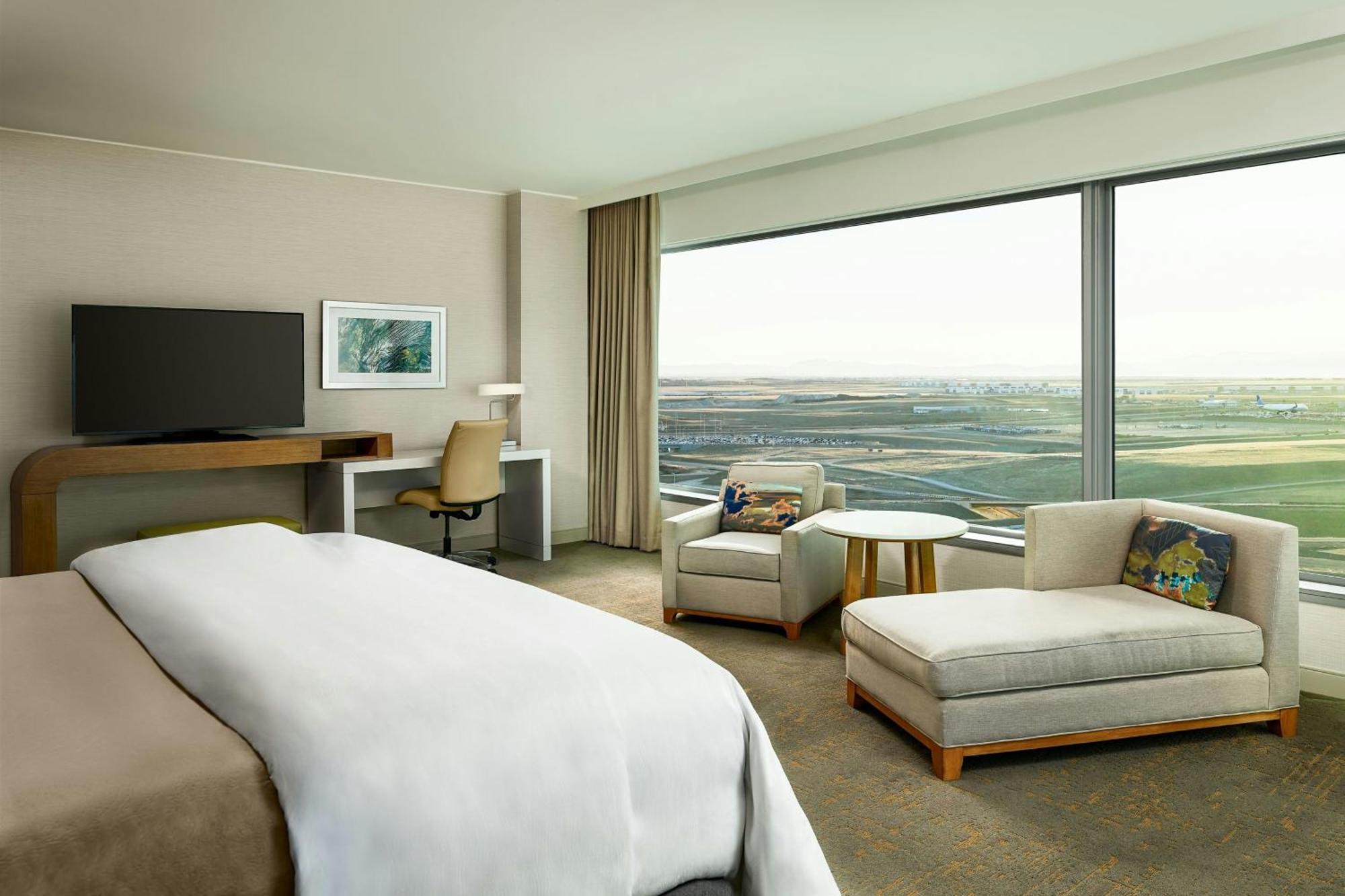 The Westin International Airport 4* Denver
