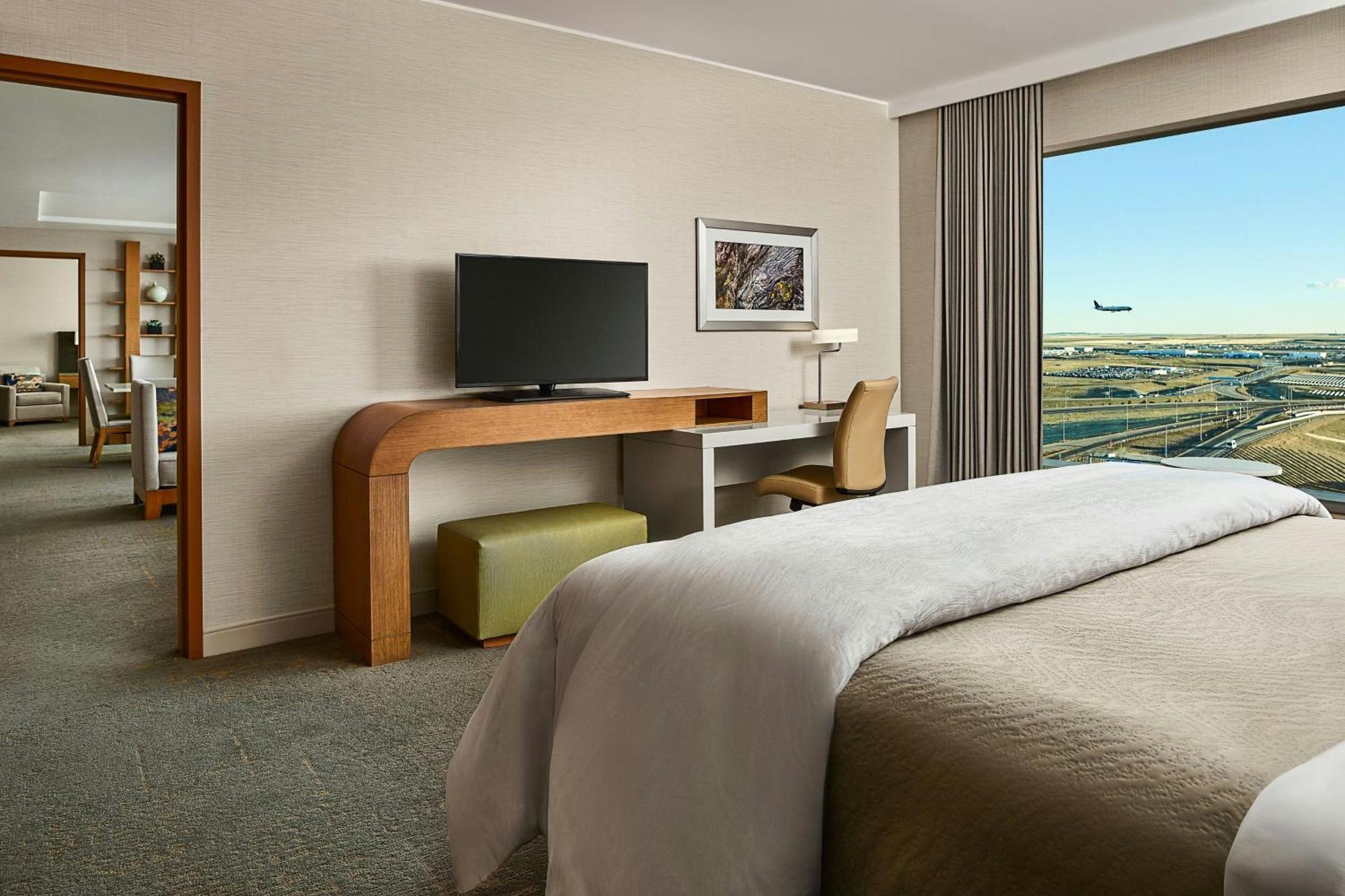 The Westin International Airport Hotel